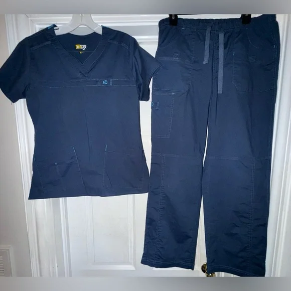 WonderWink Women's Dark Blue Scrub Set - Picture 1 of 3